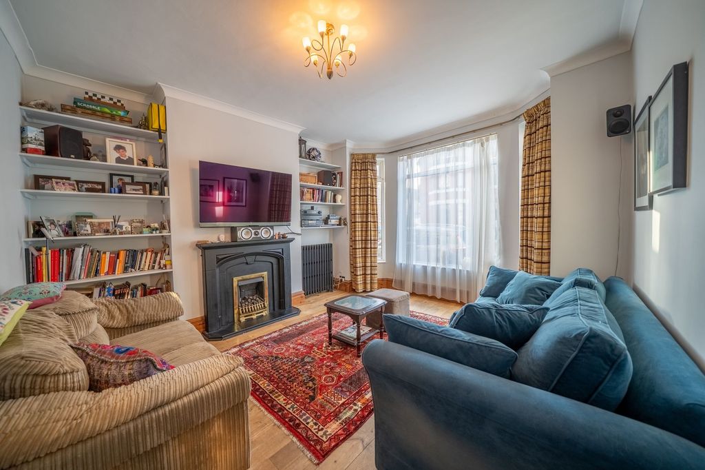 Property photo 2 of 15