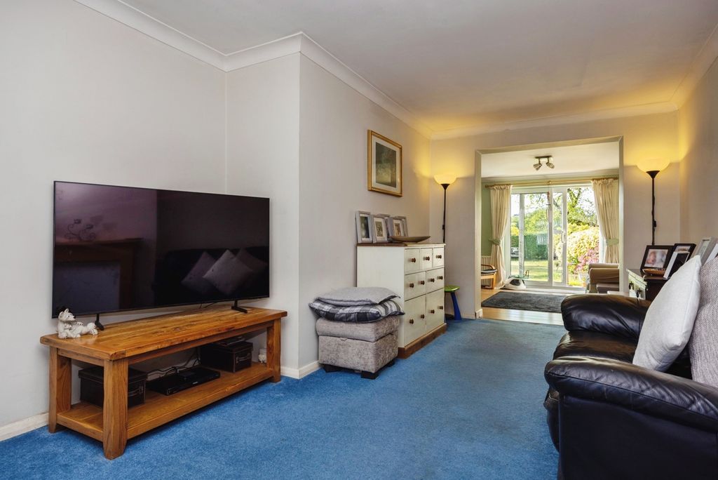 Property photo 3 of 18 Pbox-Img.Jpg