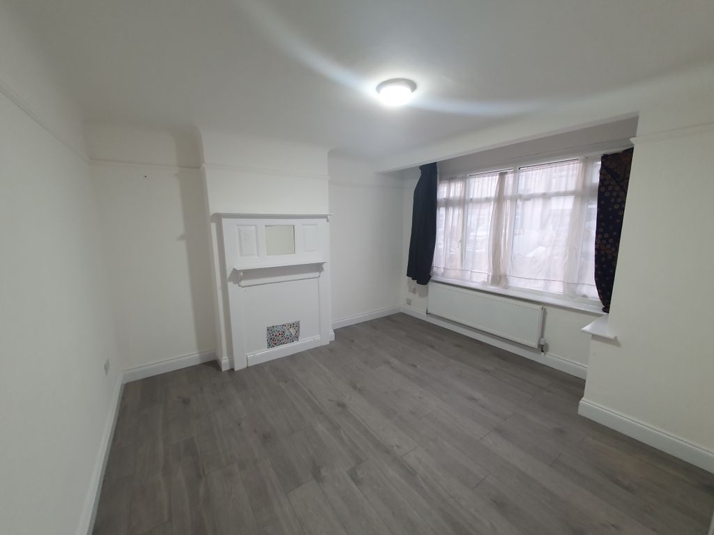 Property photo 2 of 11 20260102_154901