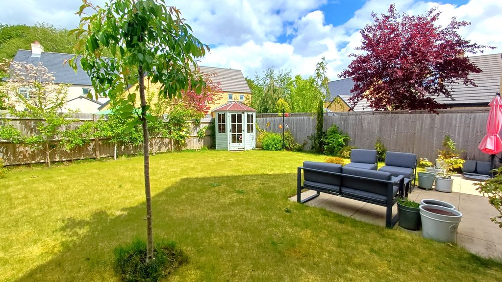 Property photo 3 of 26
