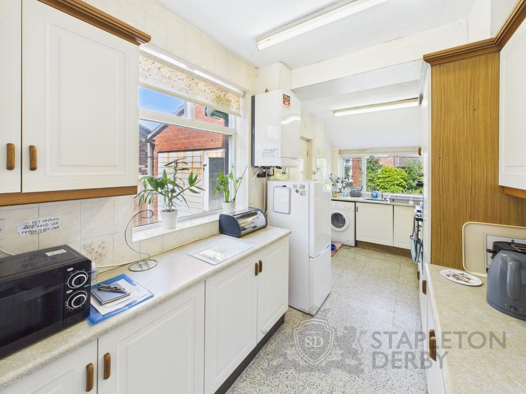 Property photo 3 of 20 Cam04720G0-Pr0080-Still009.Jpg