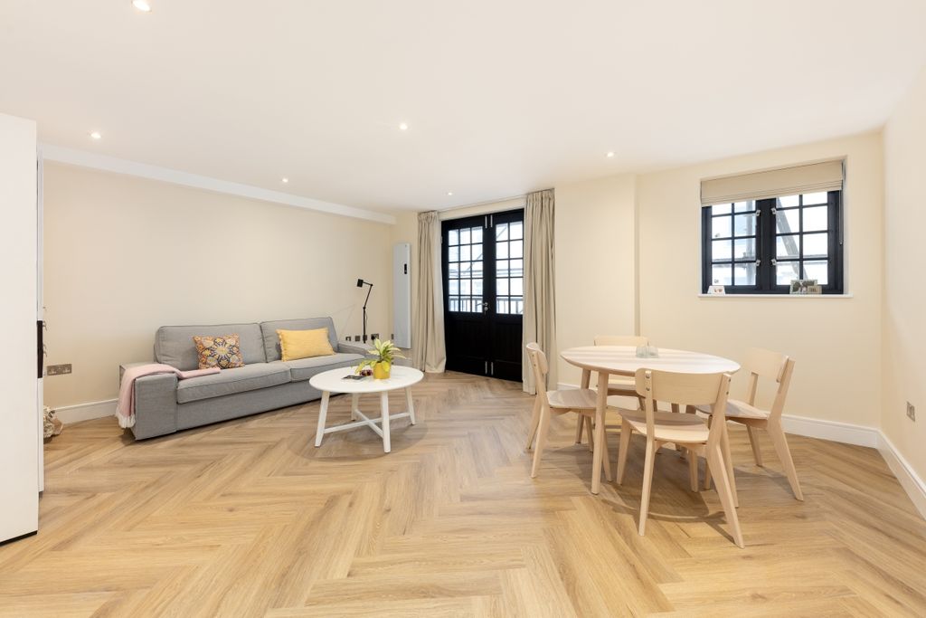 Property photo 2 of 9 Caraway Apartment...