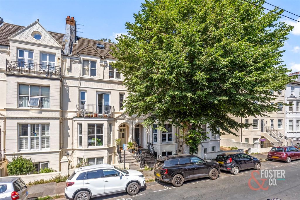 Property photo 1 of 21 Lorna Road, 79, Flat 3-023.Jpg