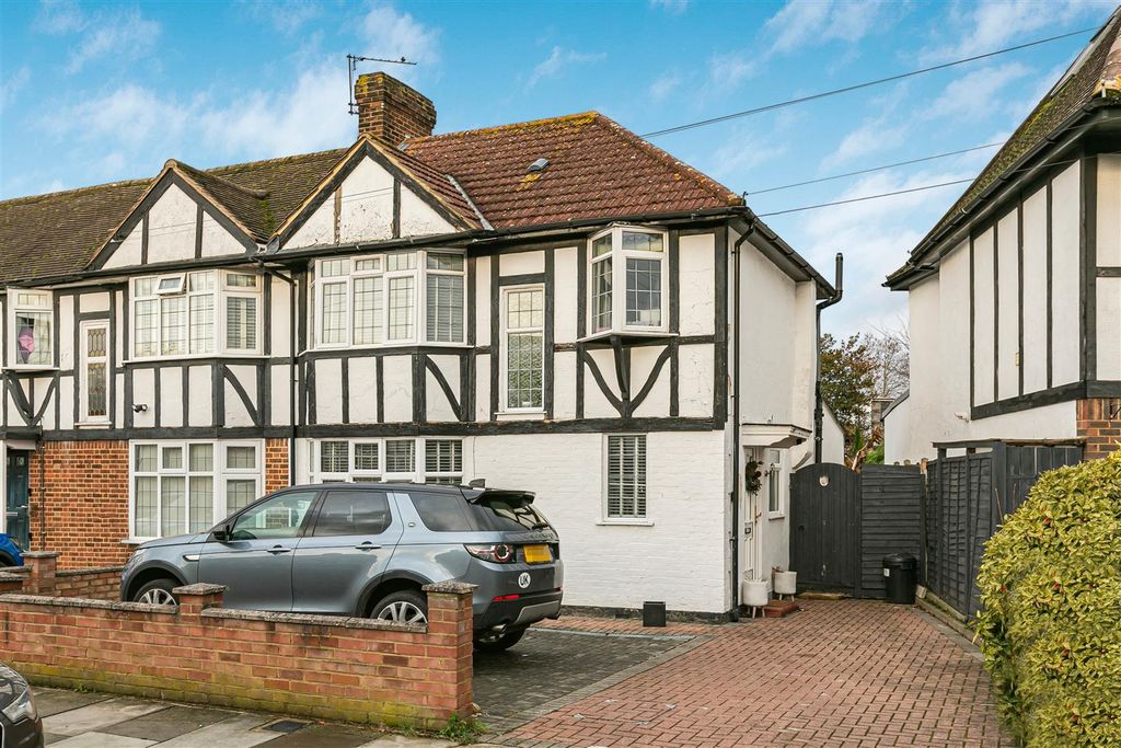 Property photo 1 of 15