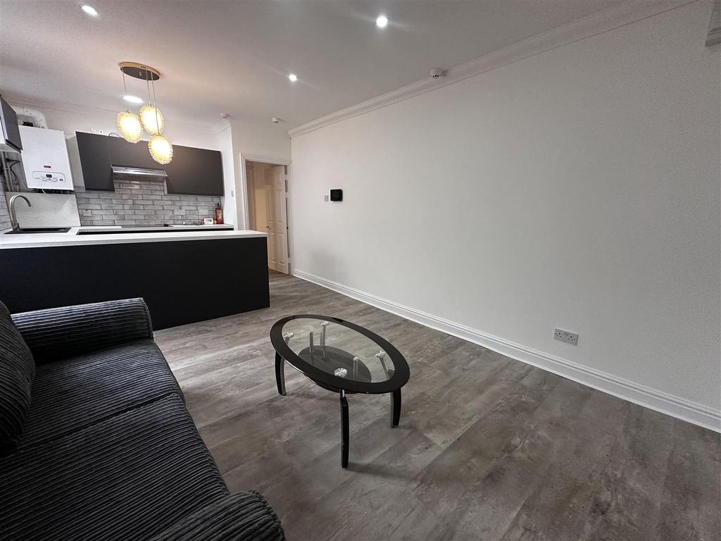 Property photo 3 of 8 Img_2525.Jpg