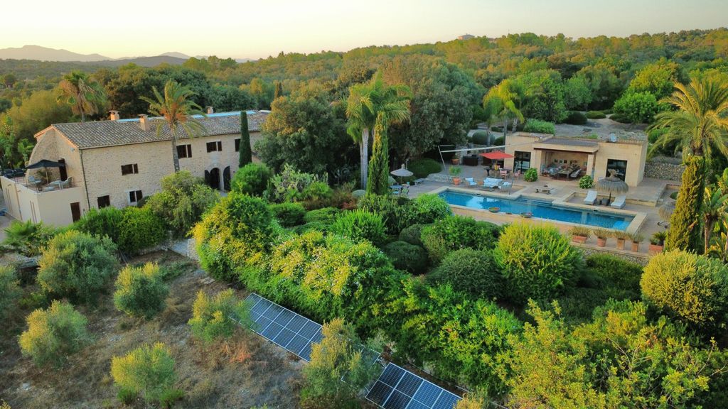 Property photo 1 of 32 001.Jpeg