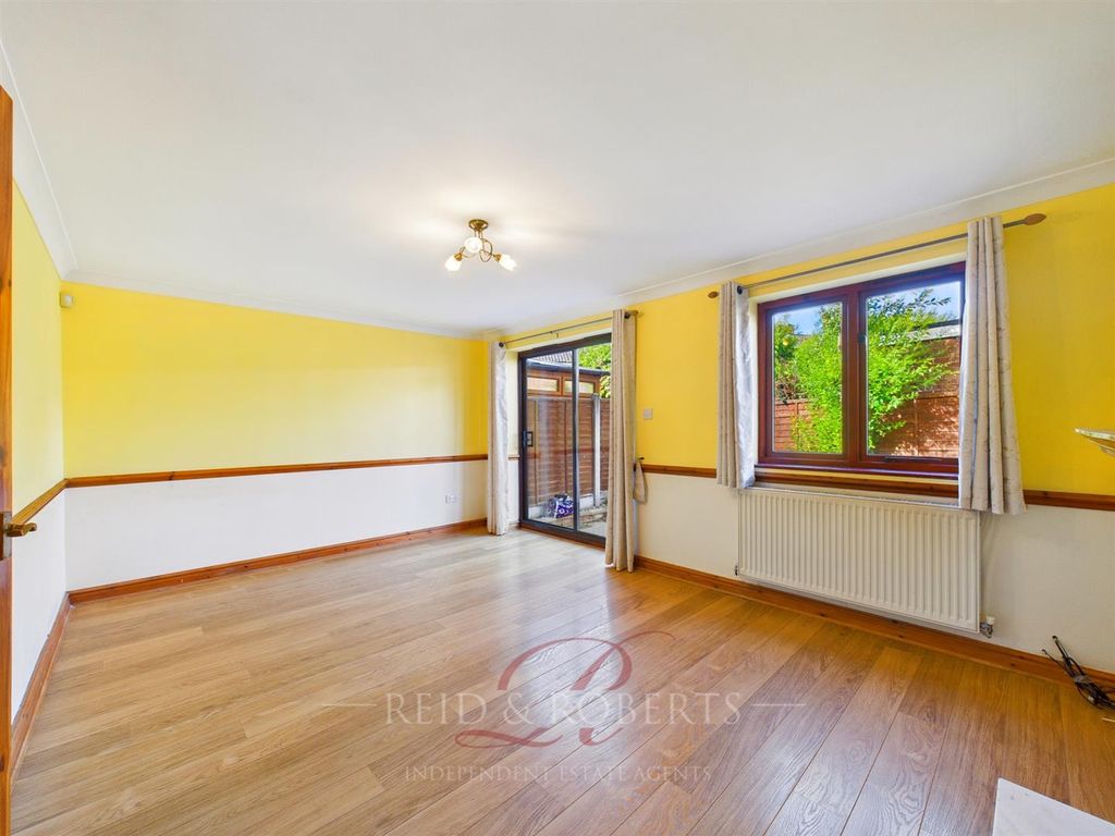 Property photo 2 of 14 Cam05148G0-Pr0063-Still003.Jpg
