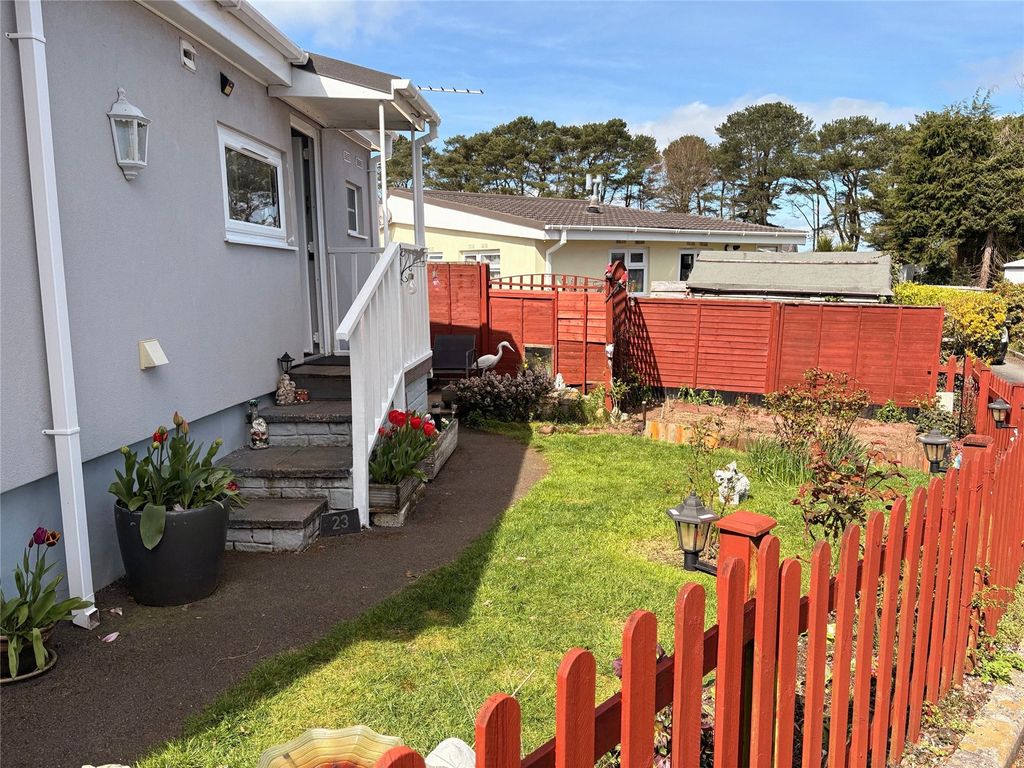 Property photo 2 of 13 Picture No. 06