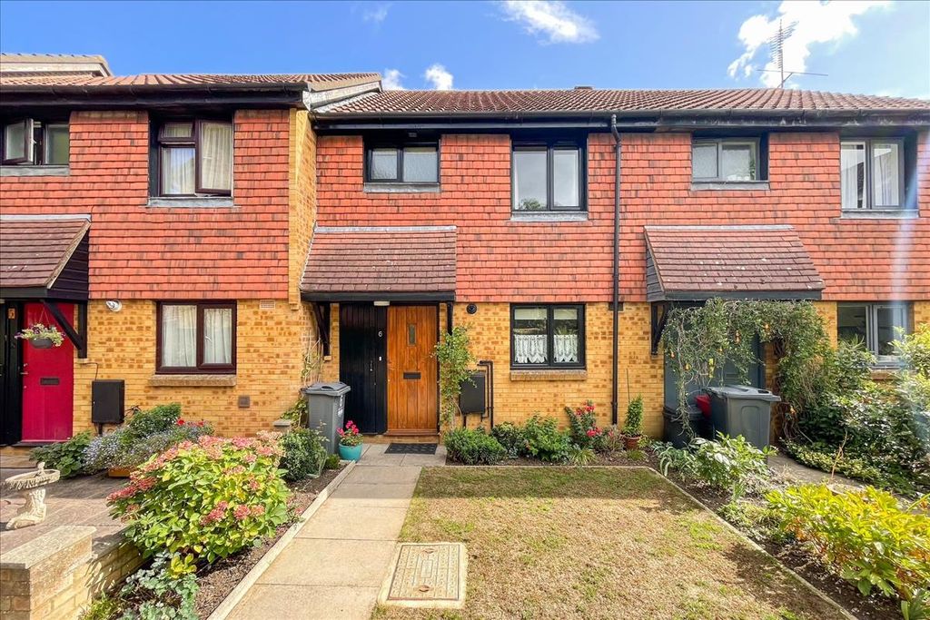 Property photo 1 of 12