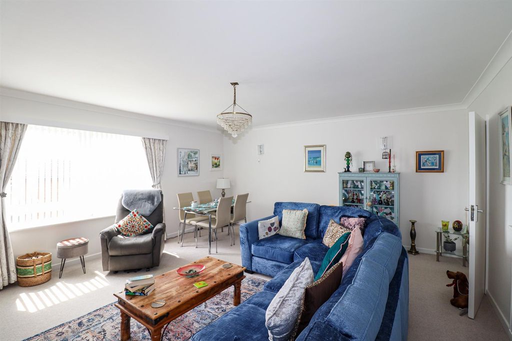 Additional image 4 of 2 bed flat for saleNormandale, Bexhill-On-Sea TN39