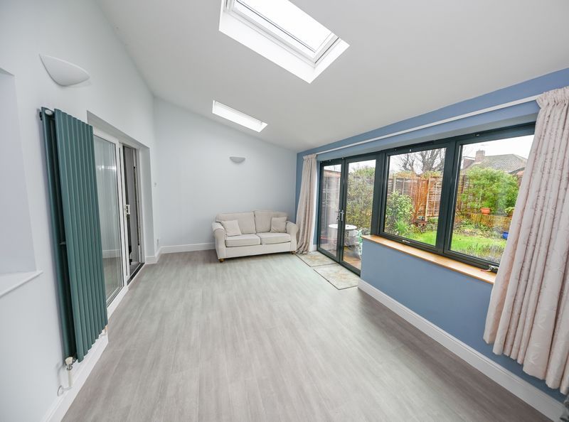 Property photo 2 of 11 Photo 9