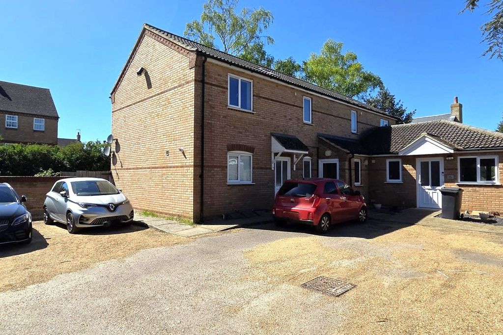 Property photo 1 of 14