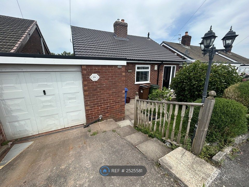 Property photo 2 of 17