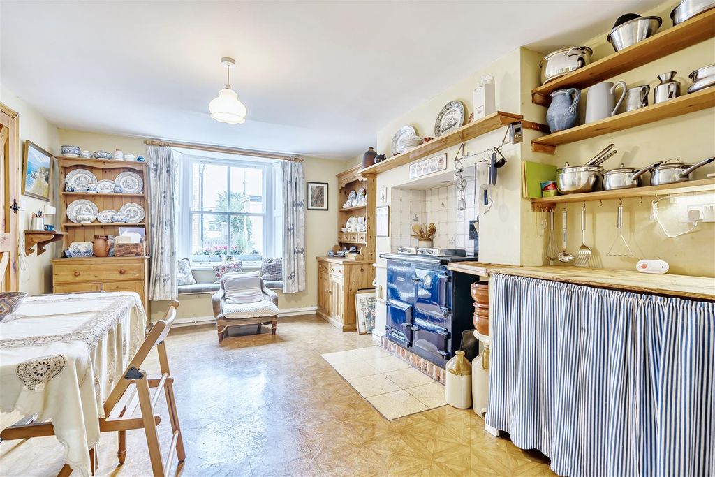 Property photo 3 of 27 1364415-20-68Efabe44576d-.Jpg