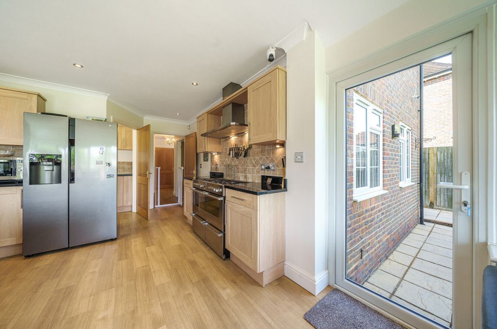 Property photo 3 of 20 1110960 (13).Jpg