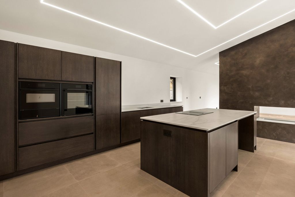 Additional image 10 of 4 bed detached house for saleBroomy Hill, Hereford HR4