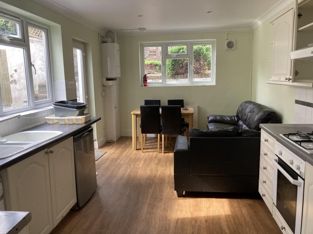 Property photo 3 of 22