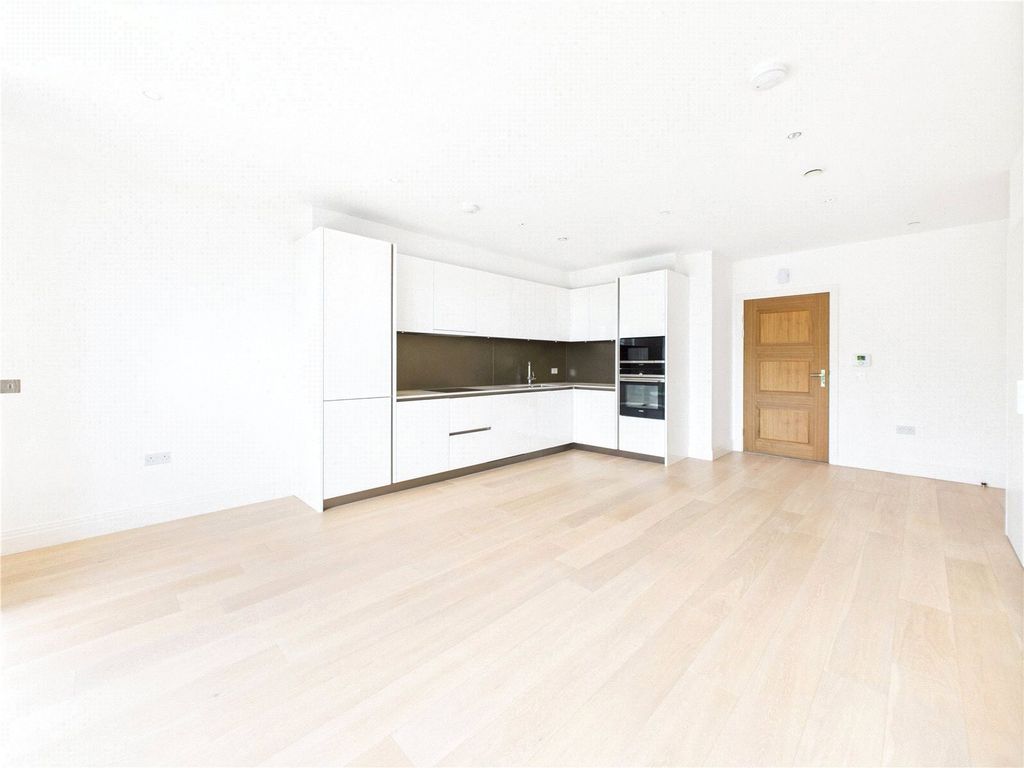 Property photo 3 of 7 Picture No. 02