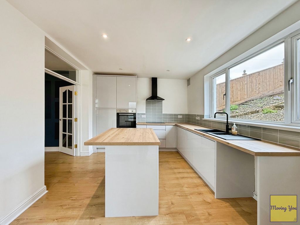 Property photo 2 of 19 Photo 2