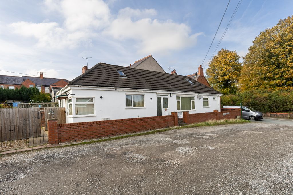Property photo 1 of 16 Img_1503