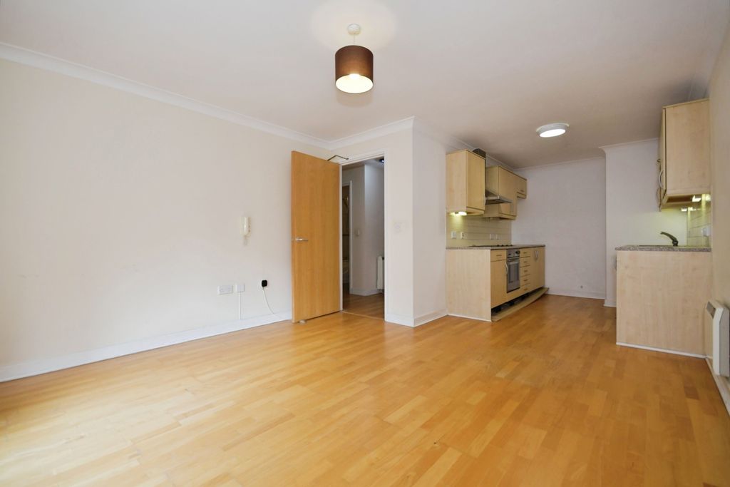 Property photo 2 of 13 Photo