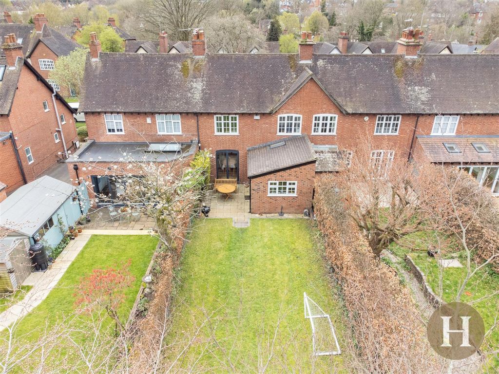 Property photo 3 of 28 Hadleigh Estate Agents-38.Jpg