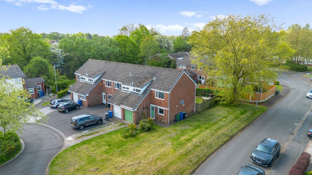 Property photo 1 of 21