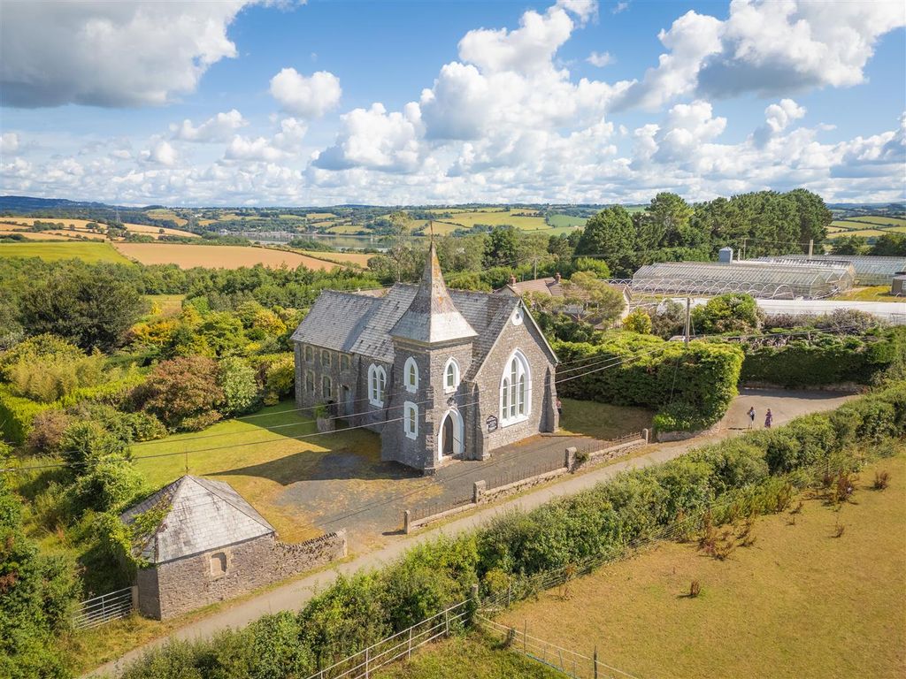 Property photo 1 of 22 Parry_Landulph_Chruch-39.Jpg