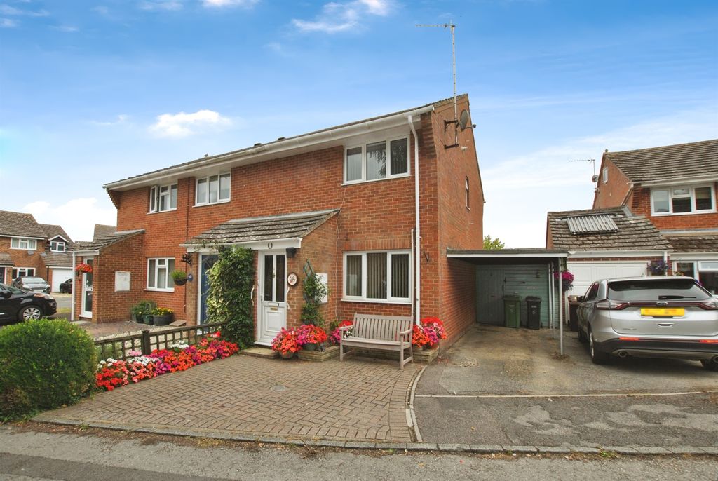 Property photo 1 of 12