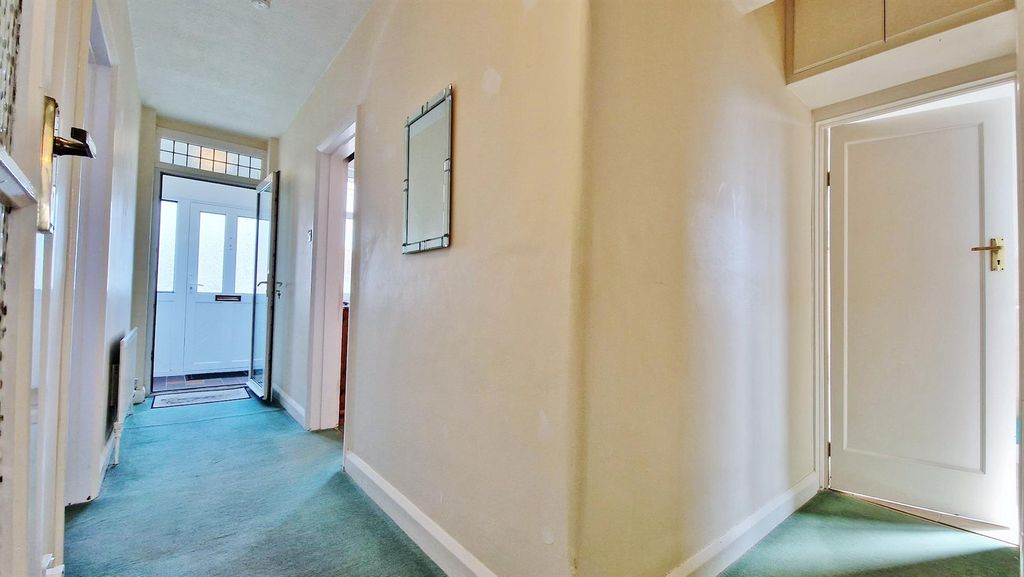 Property photo 3 of 20 Hallway