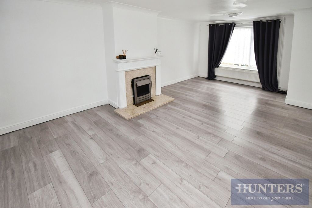 Property photo 2 of 9 Pbox-Img.Jpg