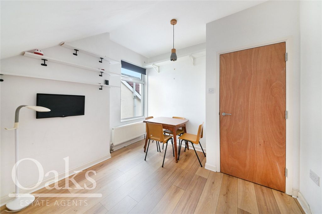 Property photo 2 of 8 Picture No. 03