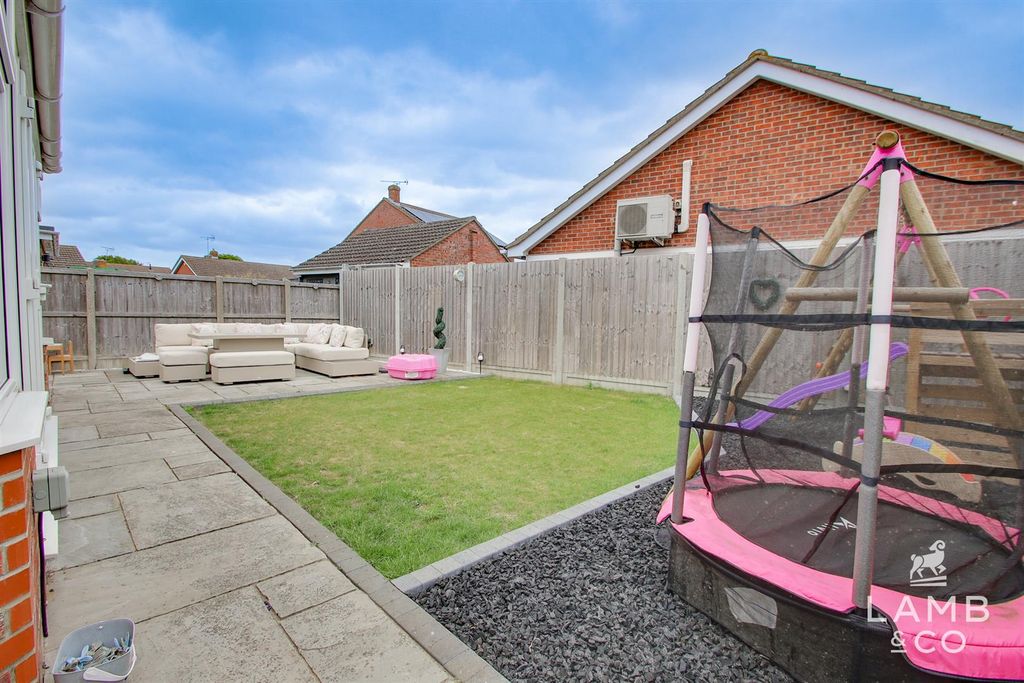 Additional image 22 of 3 bed detached house for saleCrome Road, Clacton-On-Sea CO16