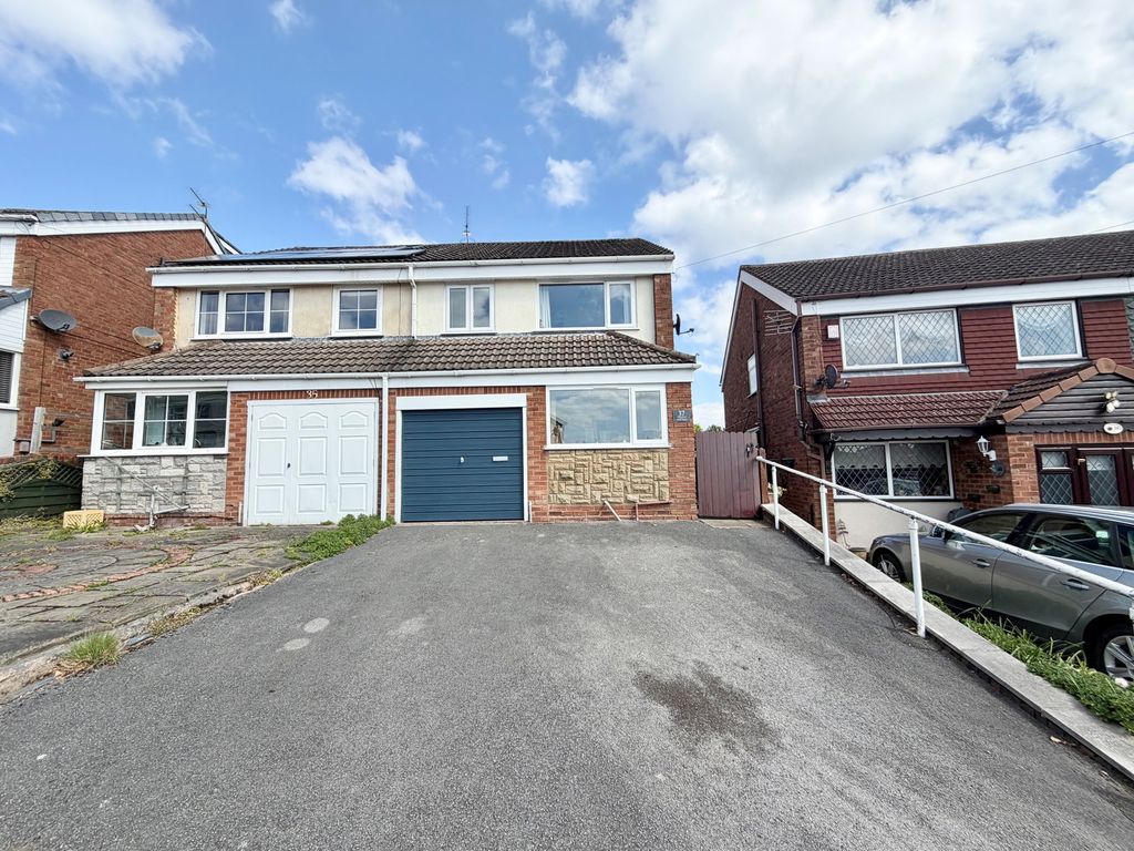 Property photo 1 of 23