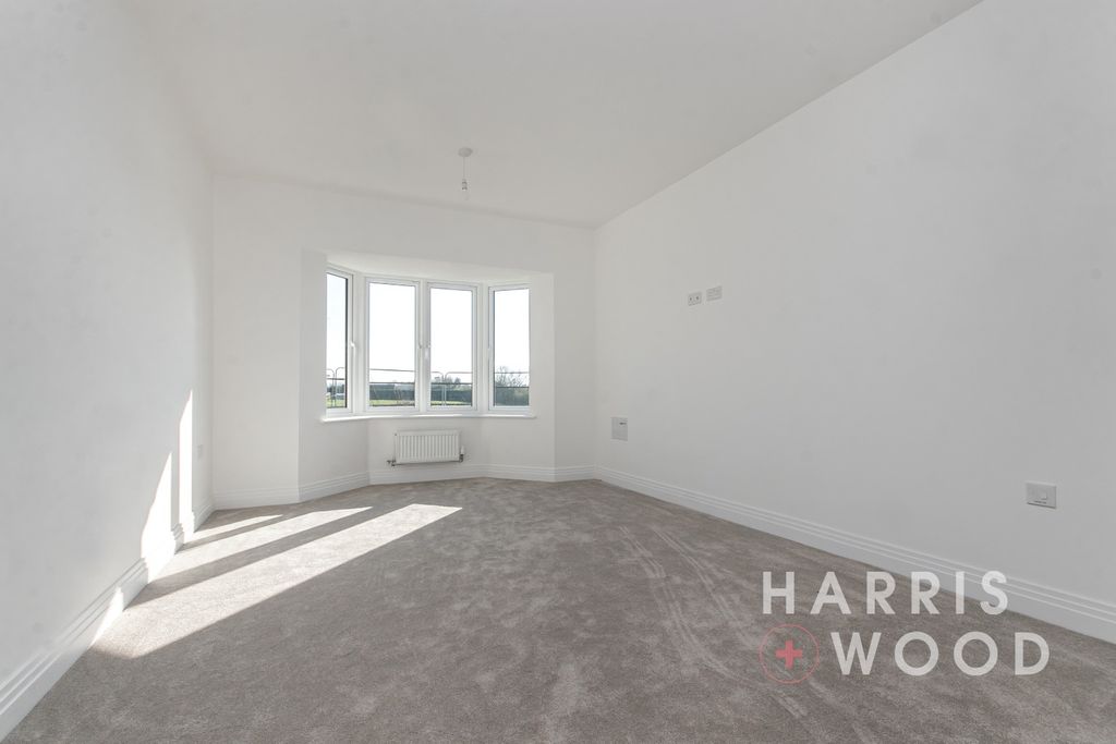 Property photo 3 of 33 4099084