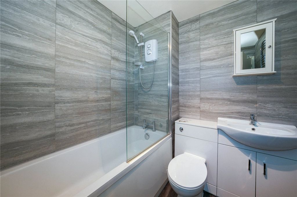 Property photo 2 of 5 Bathroom