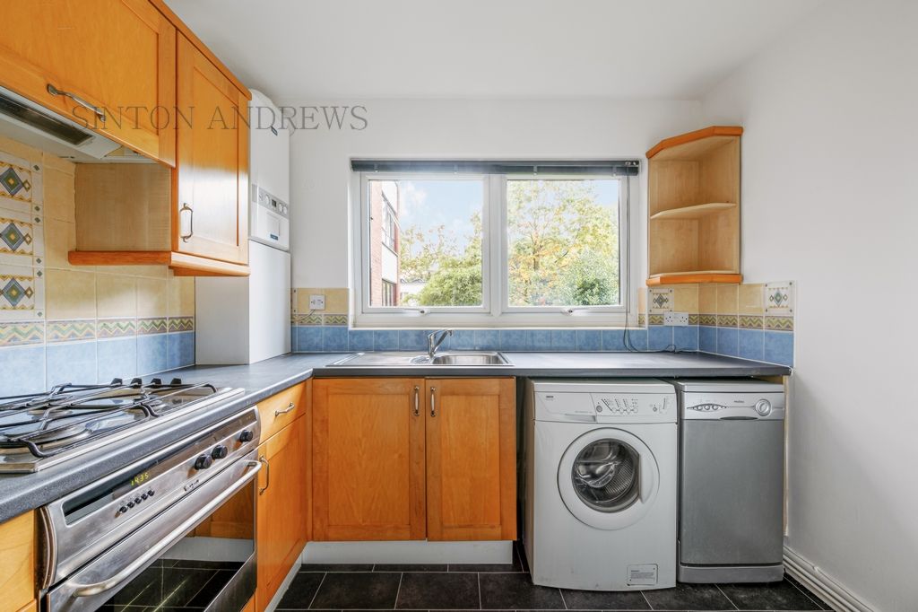 Property photo 3 of 10 Photo 5