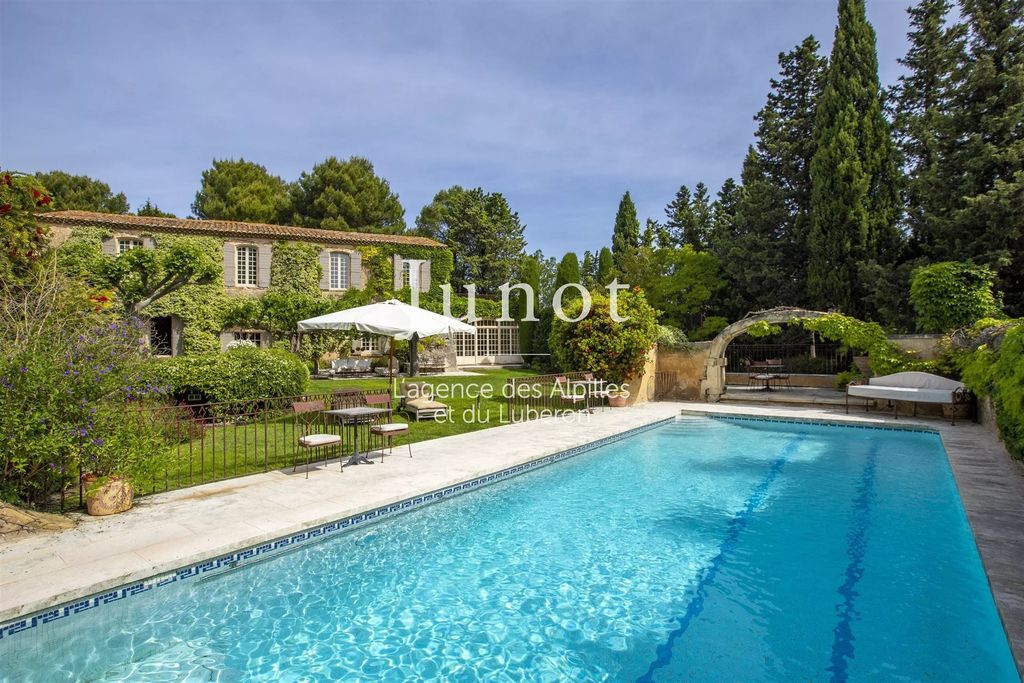 Property photo 1 of 48 South Alpilles - Elegant Property