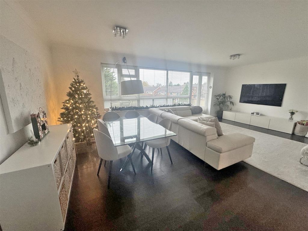 Property photo 3 of 12 Img_1311.Jpg