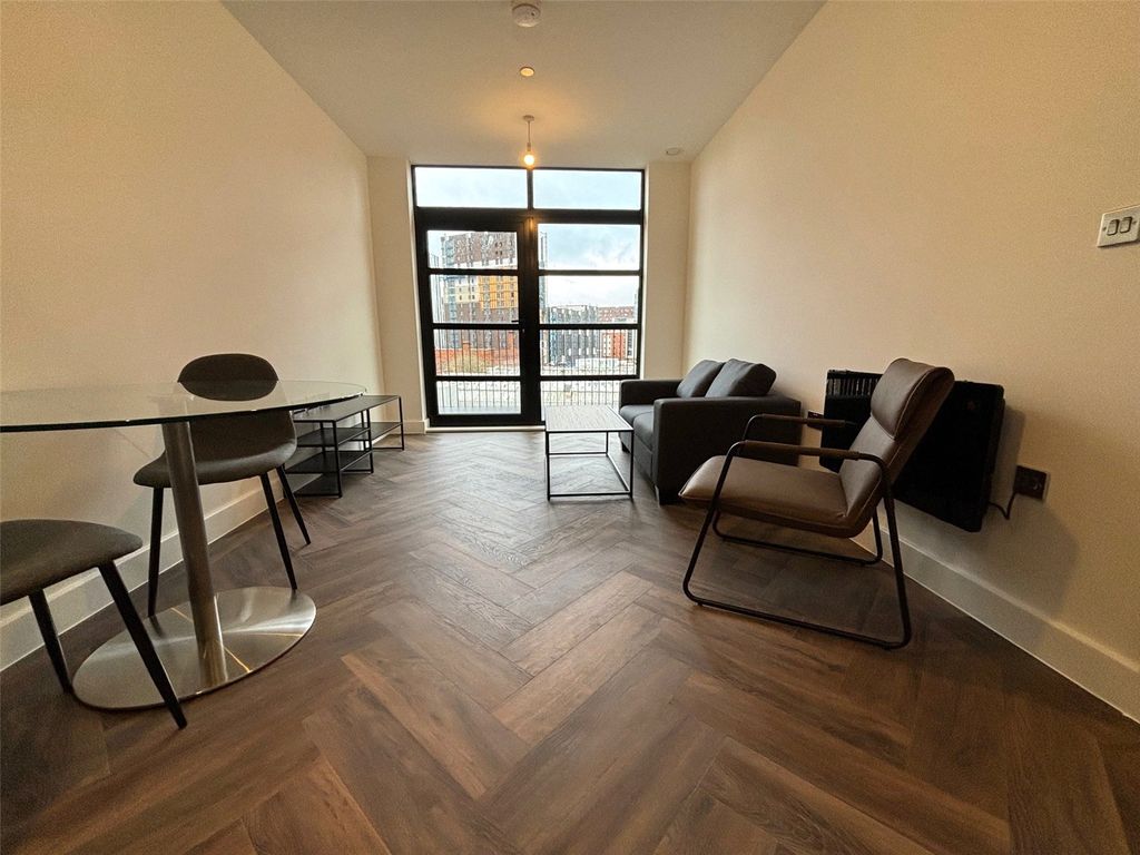 Property photo 1 of 7 Picture No. 05