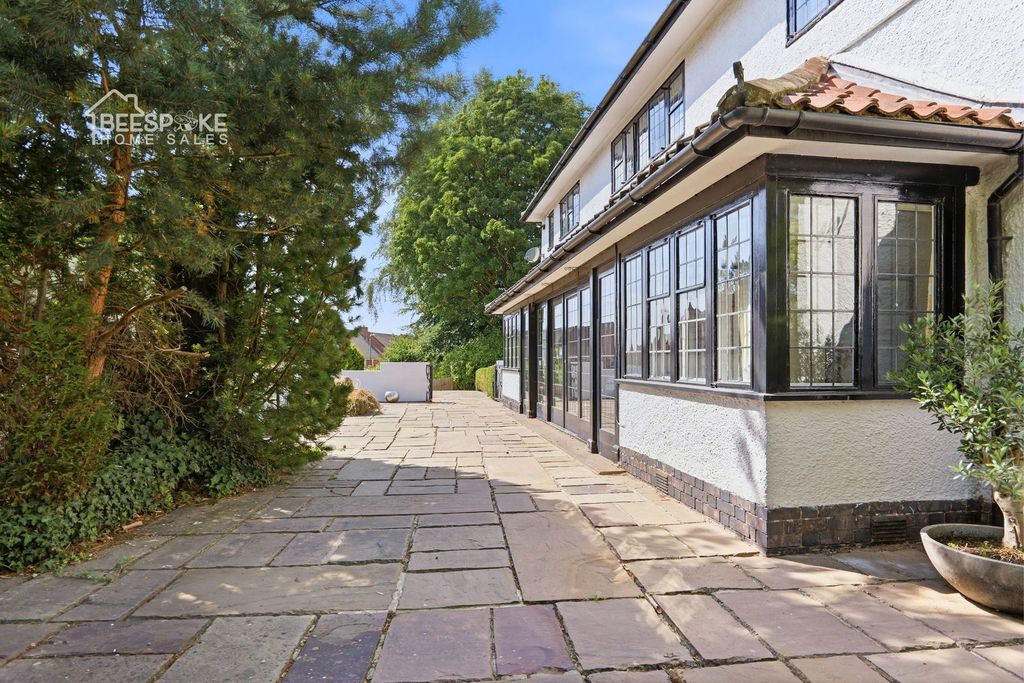 Property photo 2 of 65