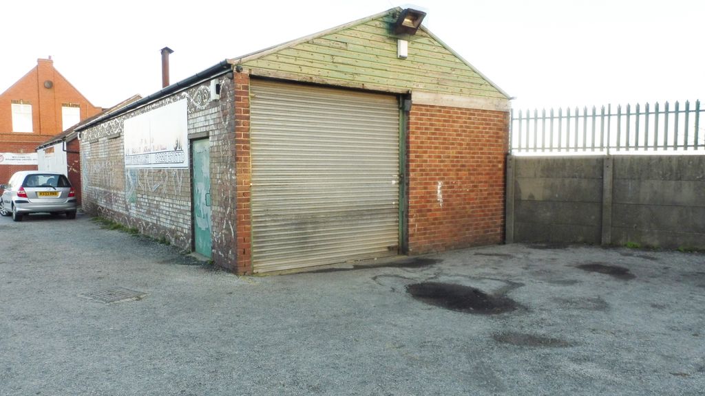 Property photo 2 of 4