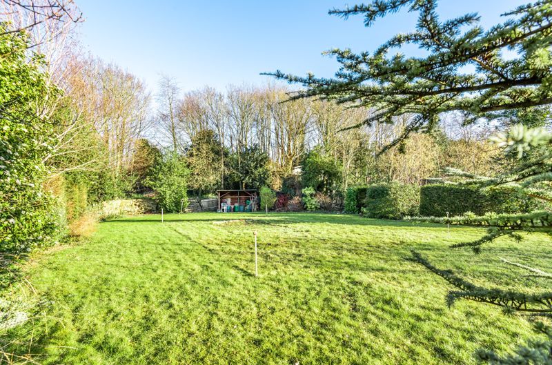 Property photo 3 of 18 Photo 16