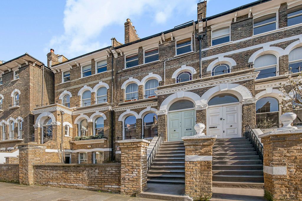 Property photo 2 of 12 Picture No. 08