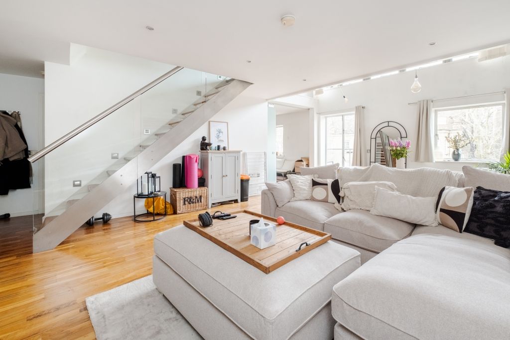 Property photo 3 of 16 The Nautilus Buil...