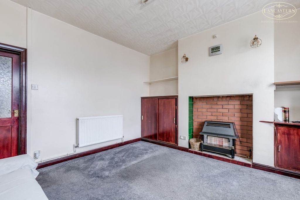 Property photo 3 of 11 Reception Room