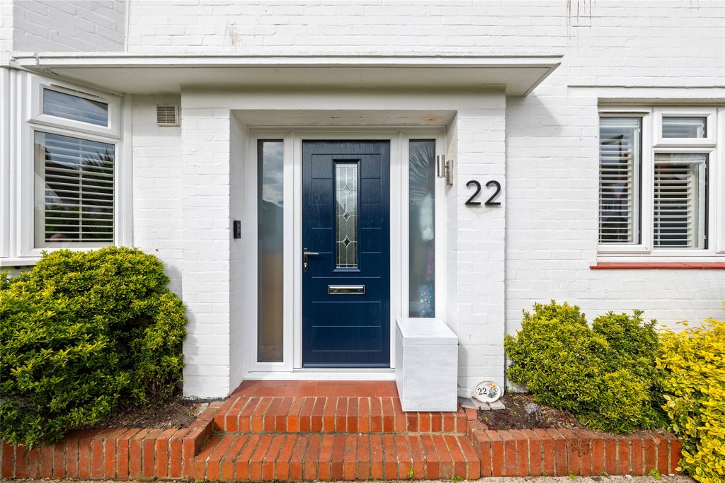 Property photo 2 of 13 Picture No. 02