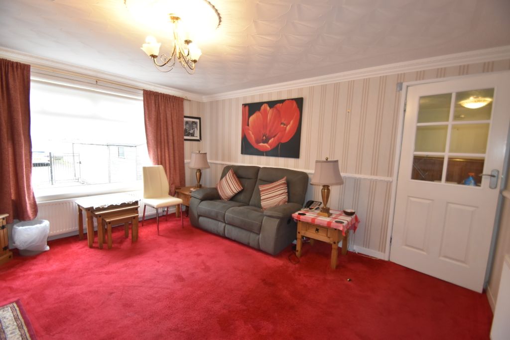Property photo 3 of 22
