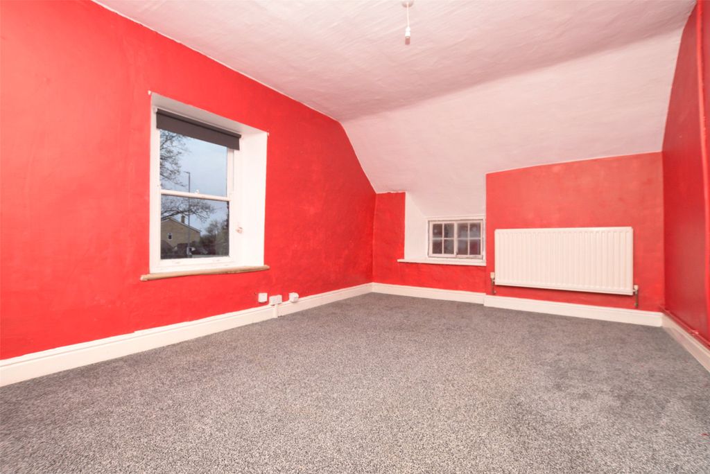 Property photo 2 of 4 Picture No. 07