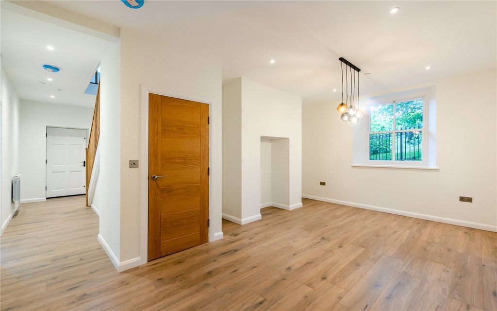 Additional image 6 of 5 bed detached house for saleClayton Road, Mold, Flintshire CH7